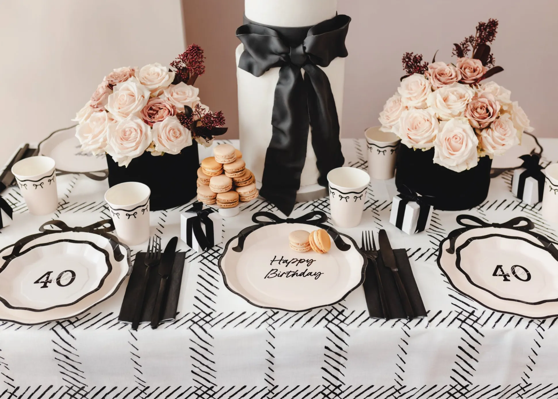 Black Bow Birthday Lunch Plates 6ct