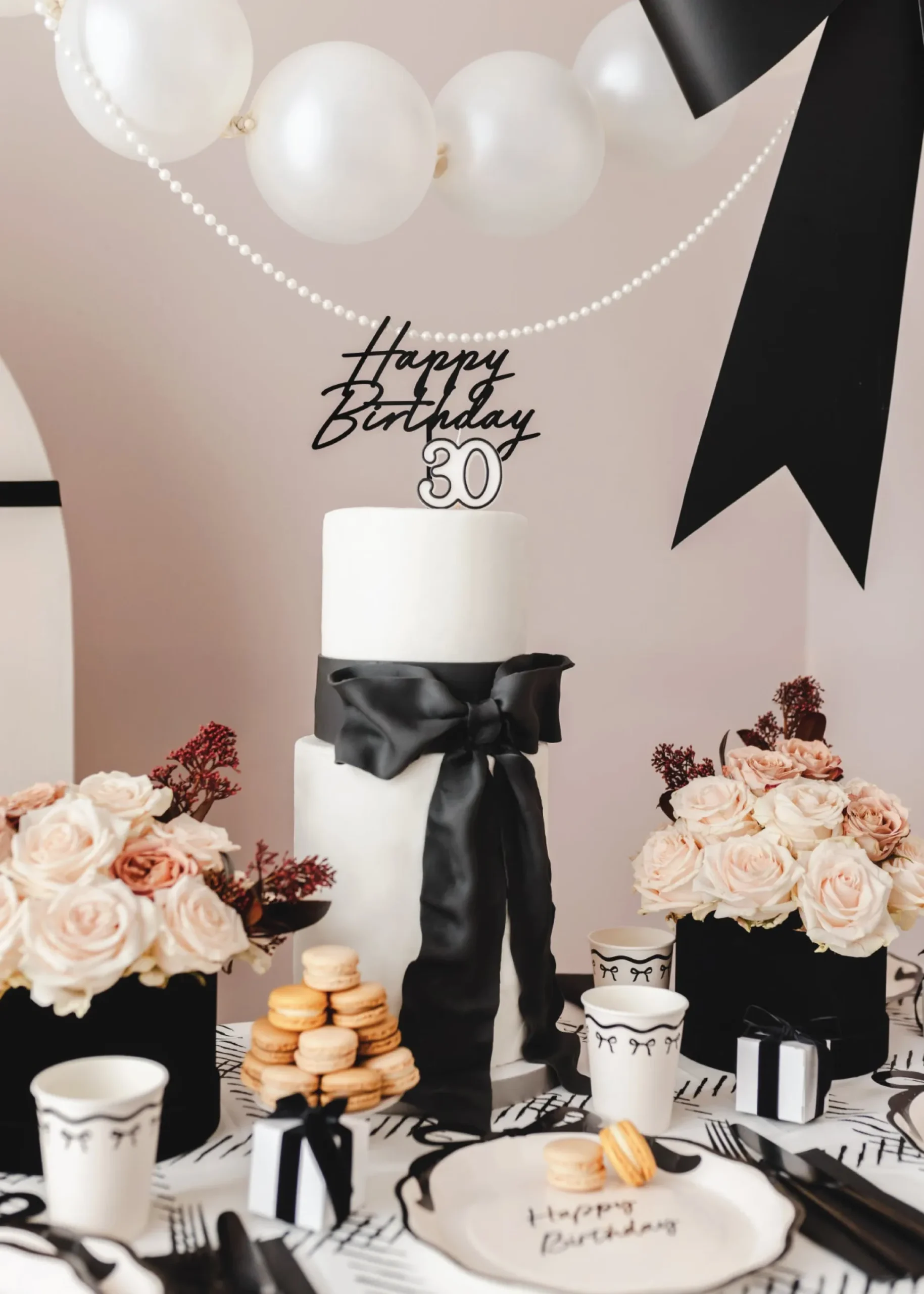 Black Bow Birthday Lunch Plates 6ct
