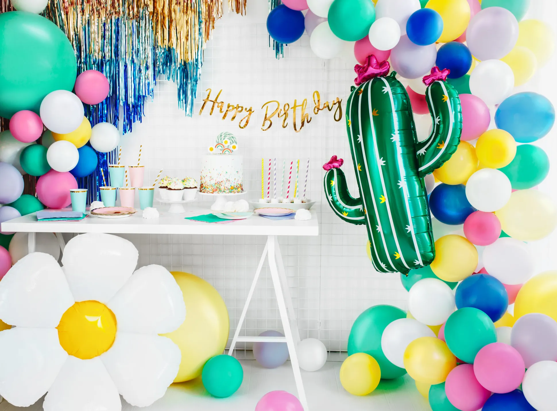 Cactus Balloon 32.5in