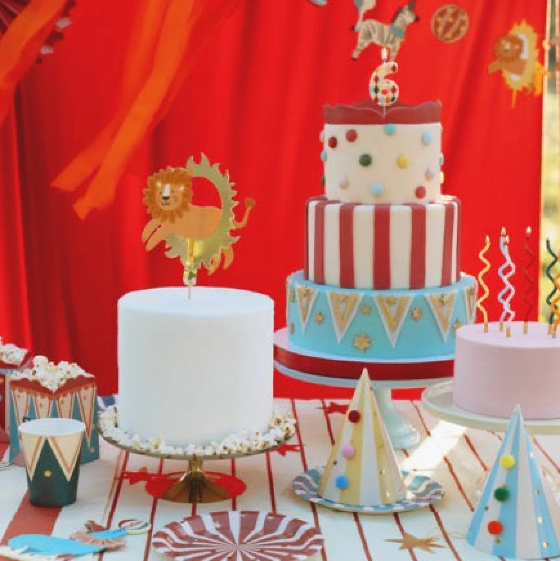 Circus Lion Cake Topper