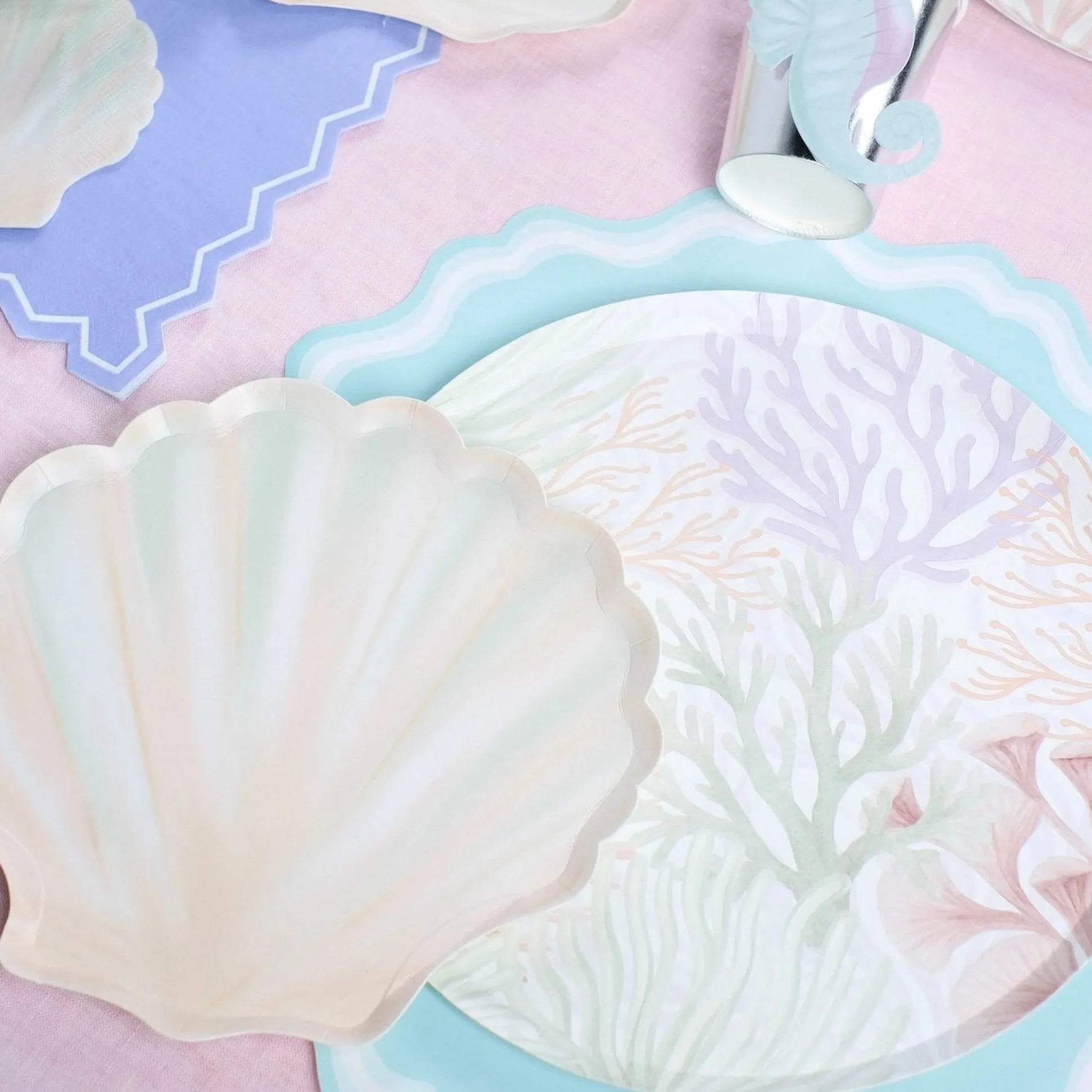 Coral Reef Dinner Plates 8ct