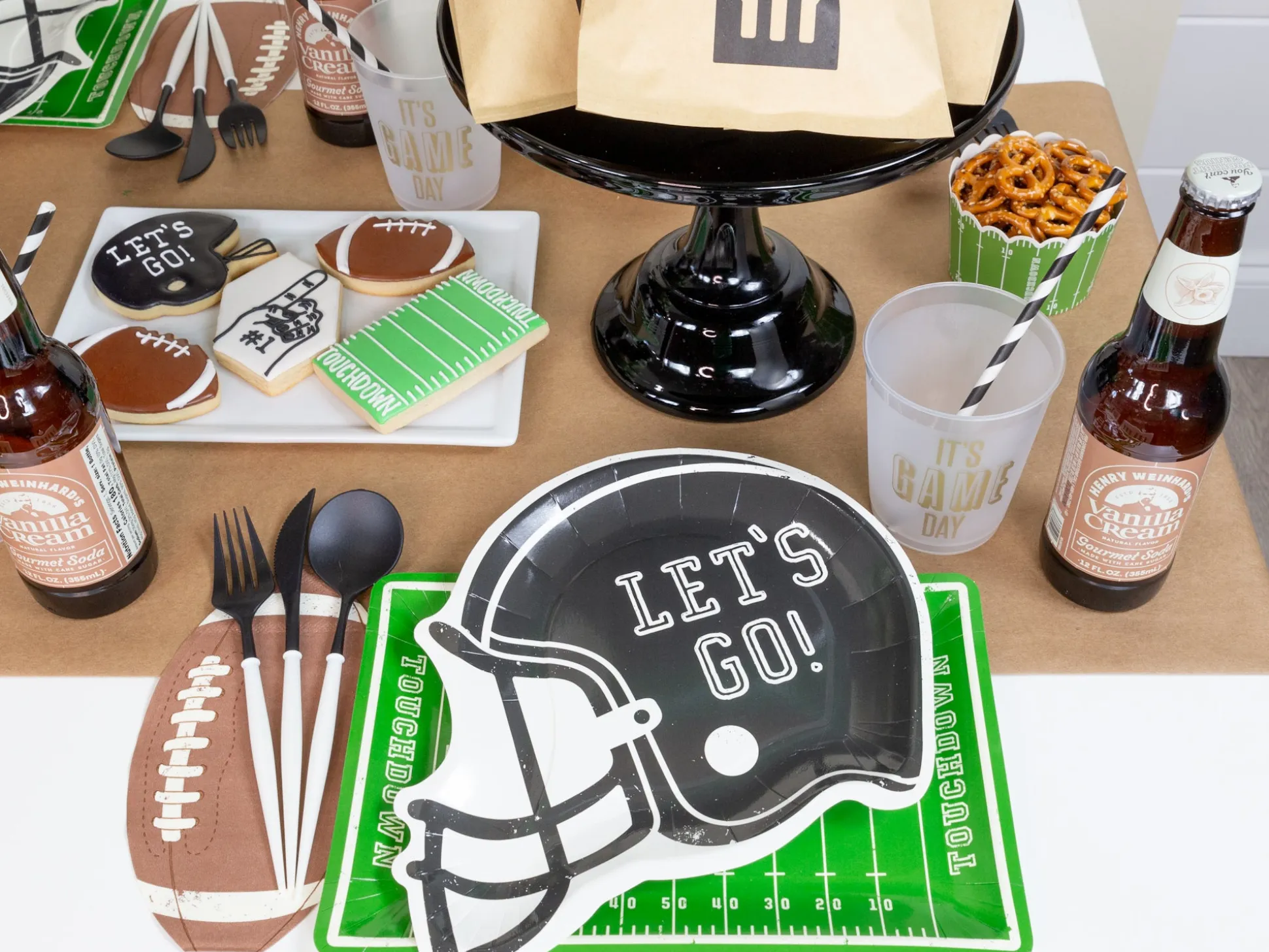 Football Lunch Napkins 24ct