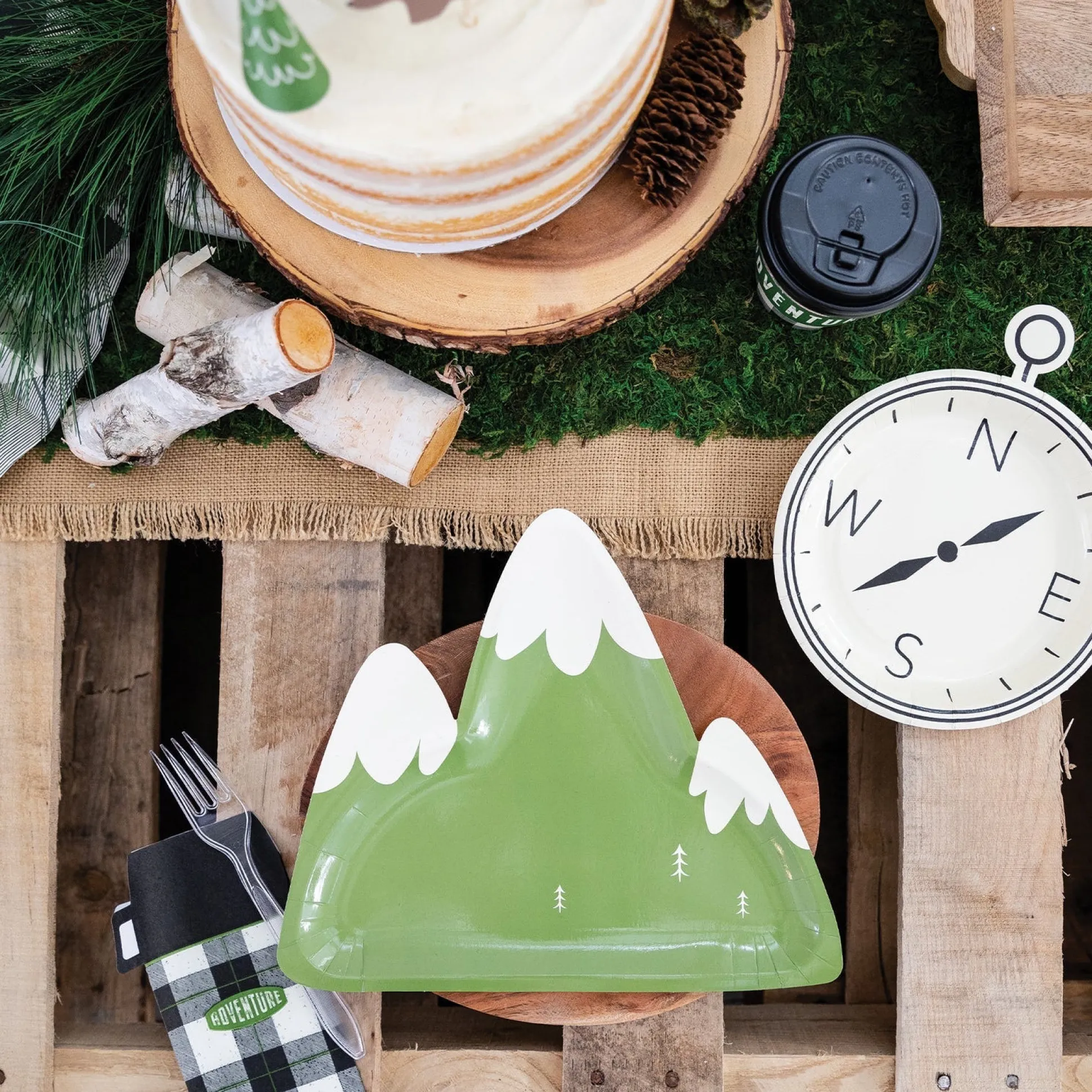 Happy Camper Mountain Lunch Plates 8ct