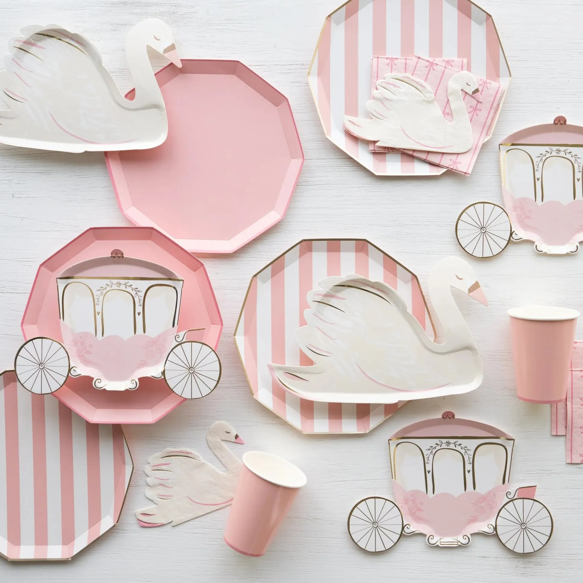 Light Pink Cabana Striped Dinner Plates 8ct