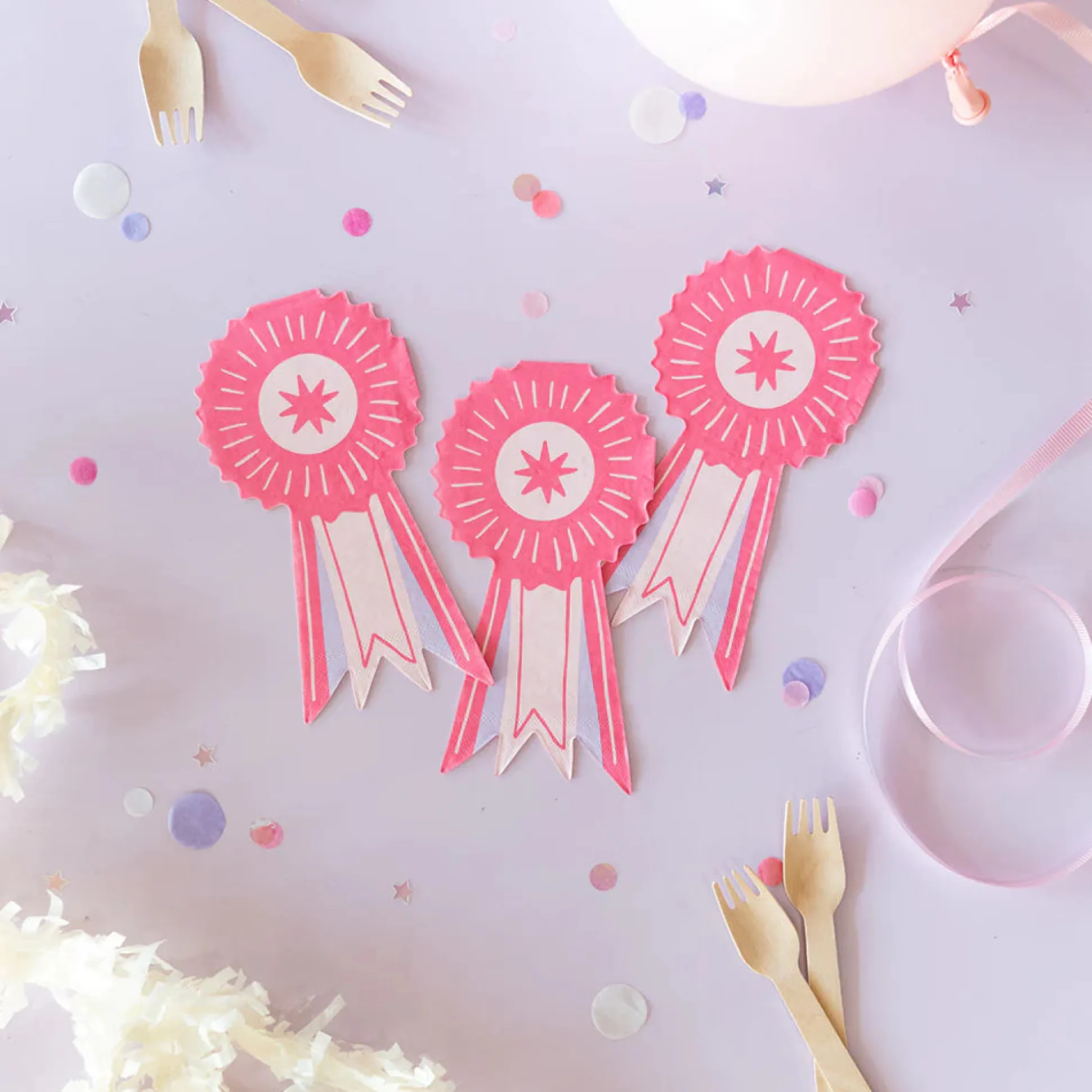 Pink Award Ribbon Lunch Napkins 16ct
