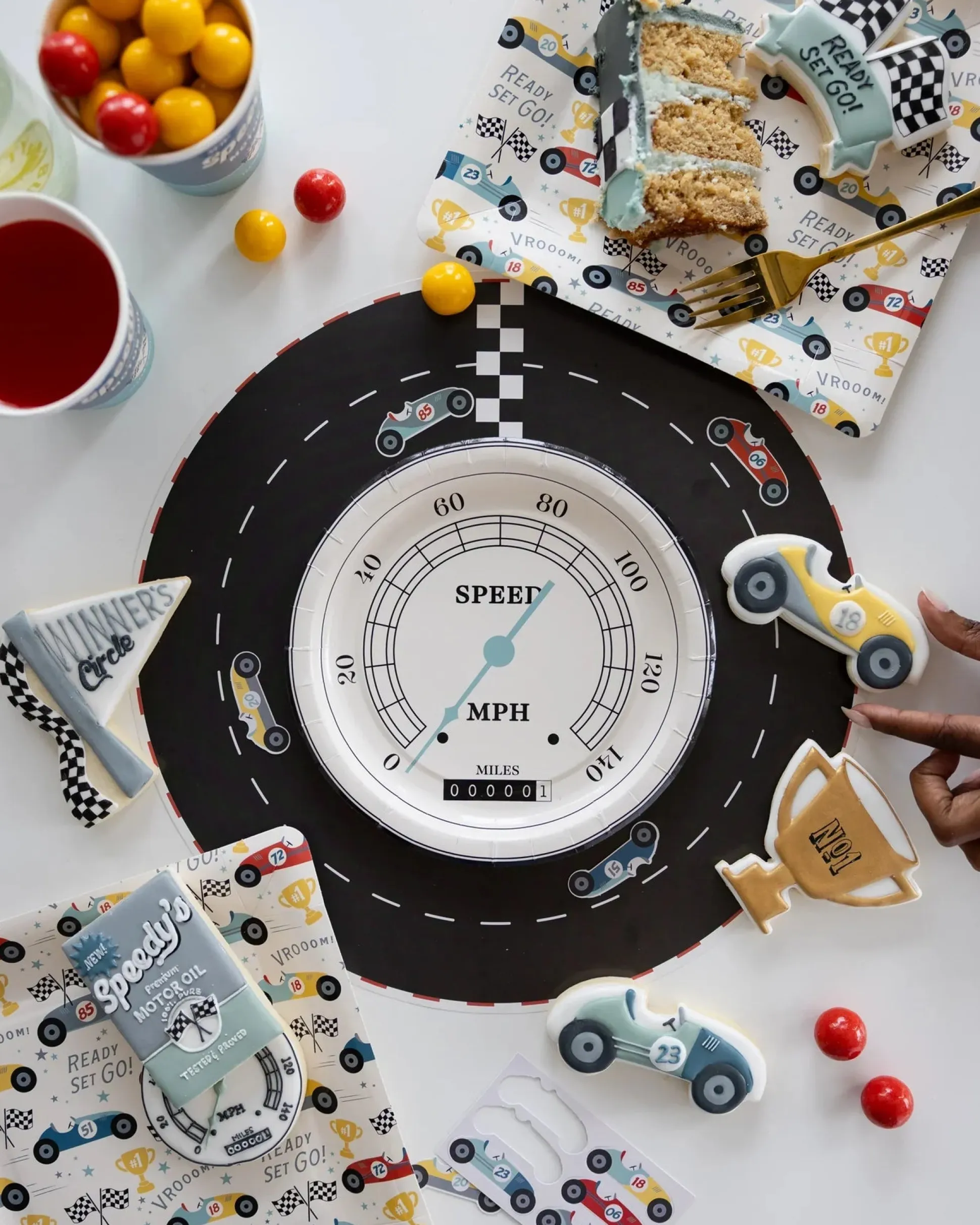 Round Race Track Paper Placemats 12ct