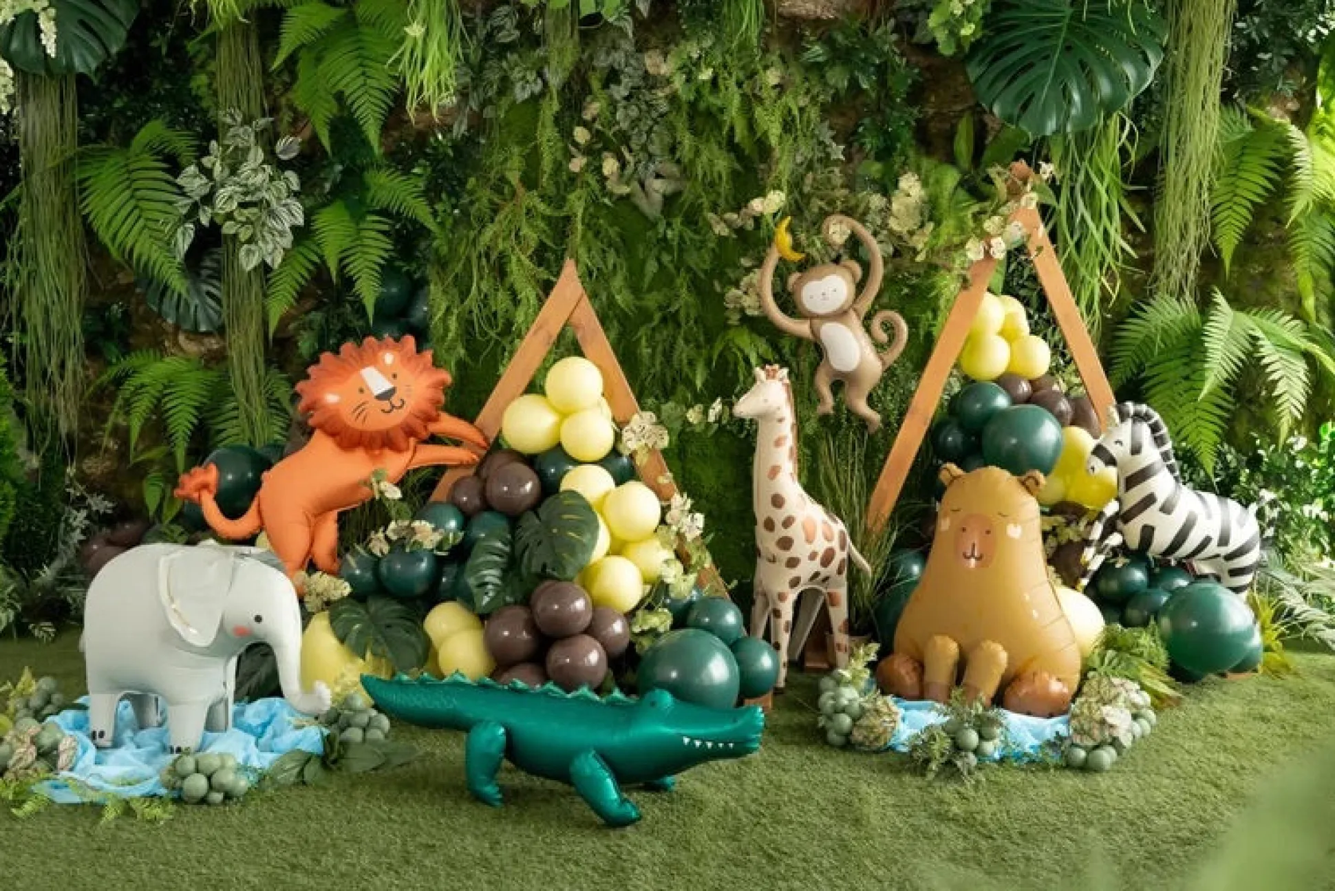 Standing Crocodile Foil Balloon 49.6in