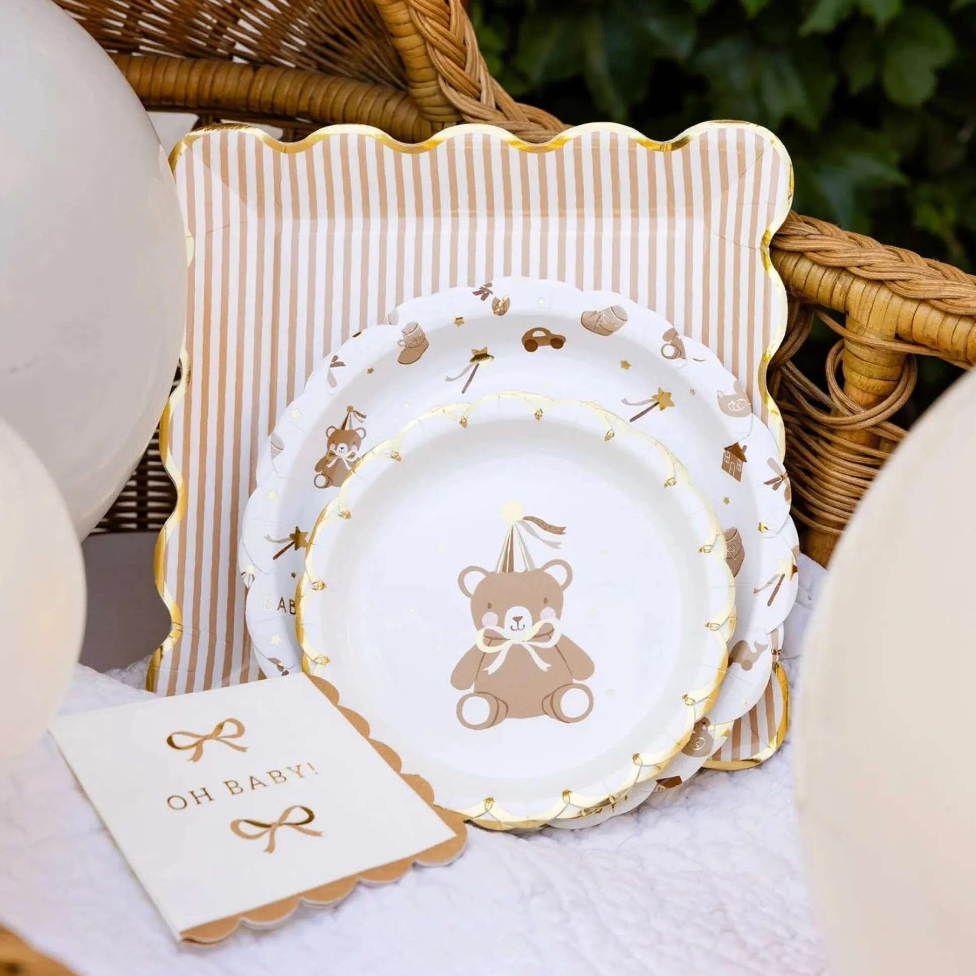 Teddy Bear Baby Dessert Plates 8ct