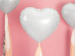 White Heart Foil Balloon 18in